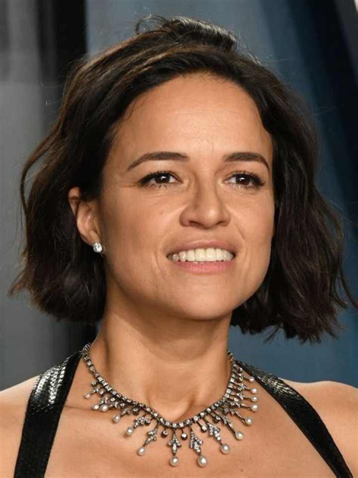 See Pics & Photos Of Michelle Rodriguez & More – Hollywood Life